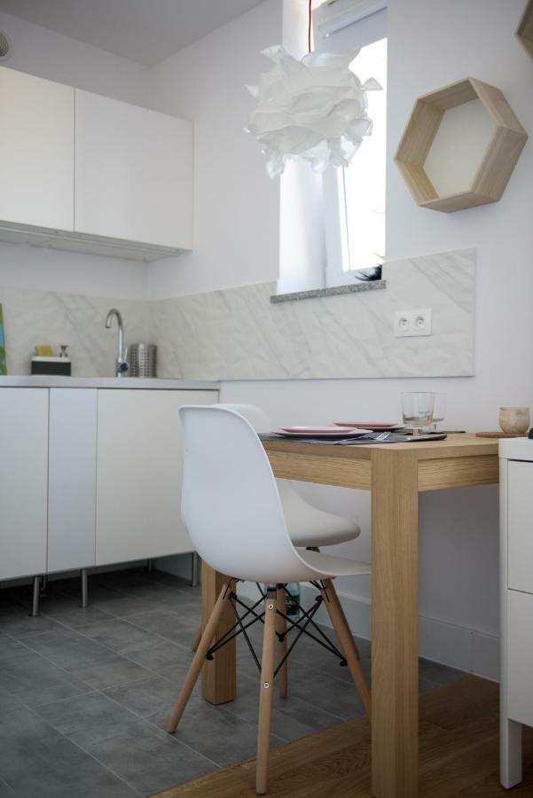 Willow Pillow Nowowiejska วอร์ซอ ภายนอก รูปภาพ